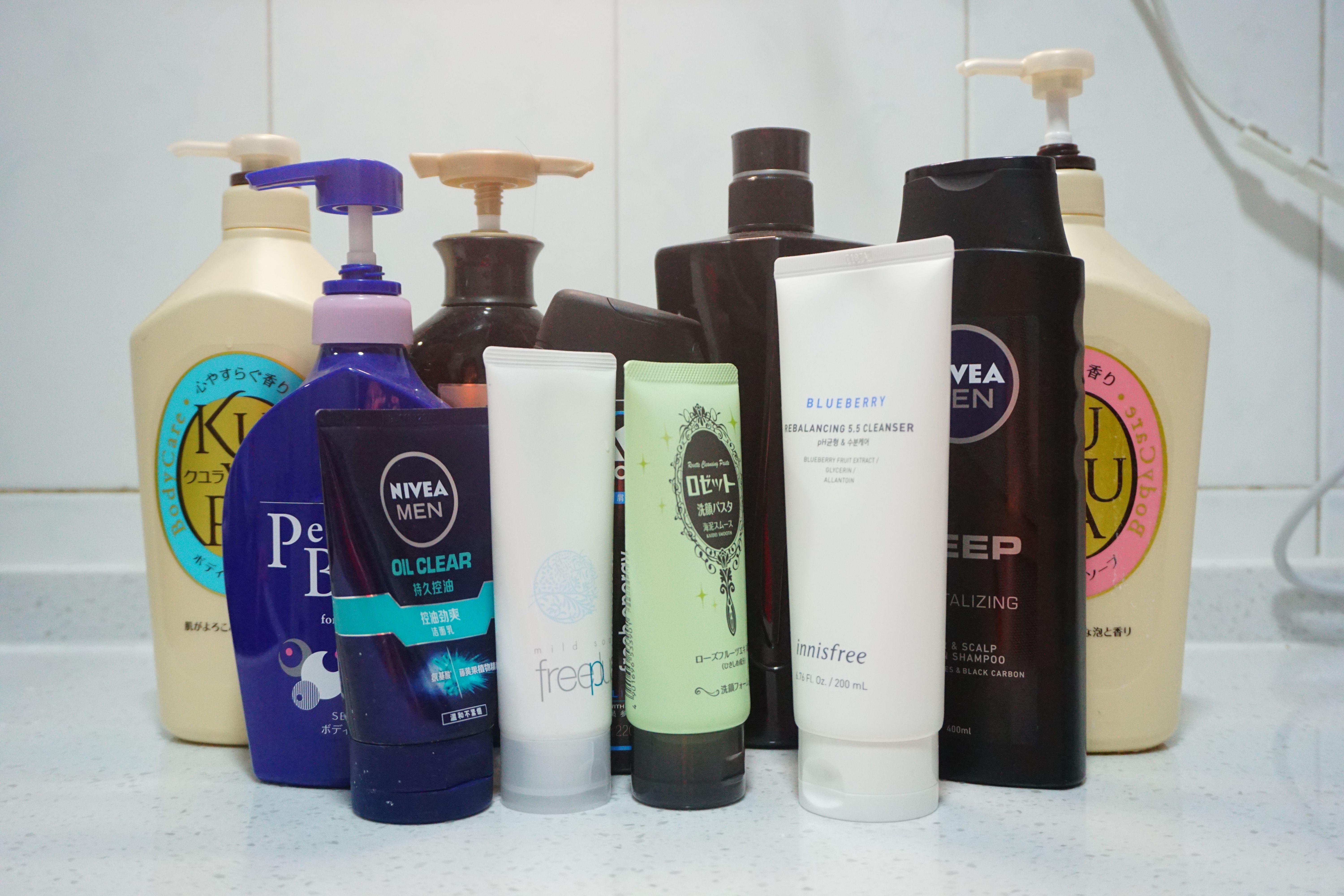 各种沐浴用品的展示